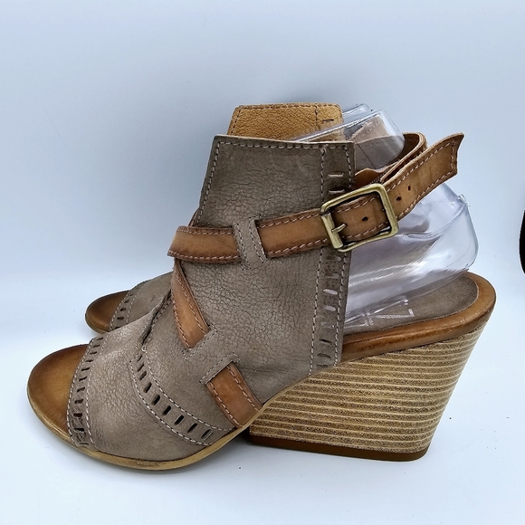 Miz Mooz Kipling Open Toe Leather Wedge Sandals - Picture 6 of 16